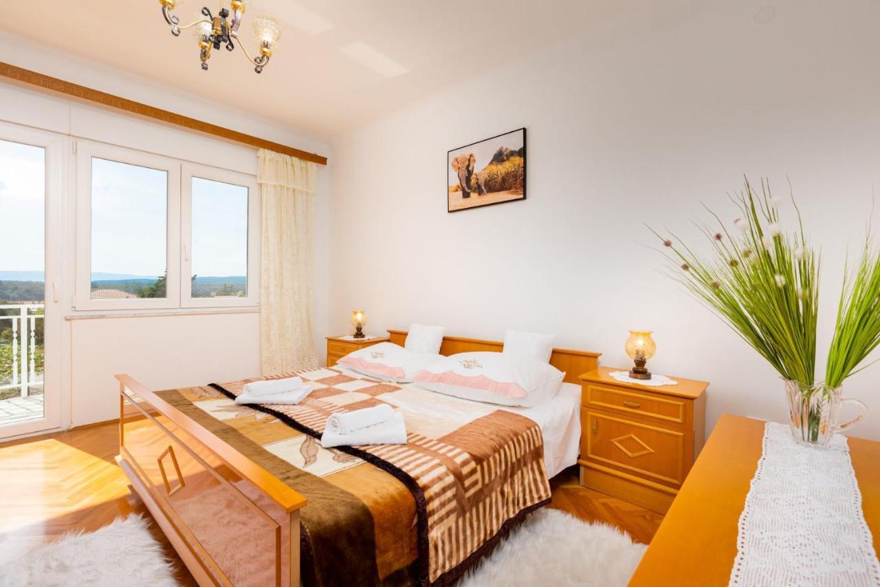 Apartman Tena Punat Exteriér fotografie