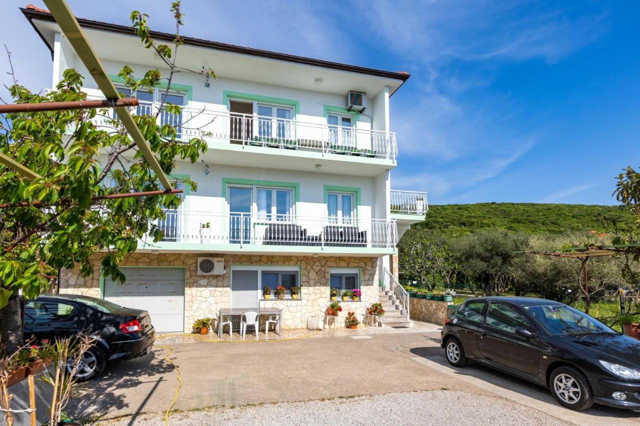 Apartman Tena Punat Exteriér fotografie