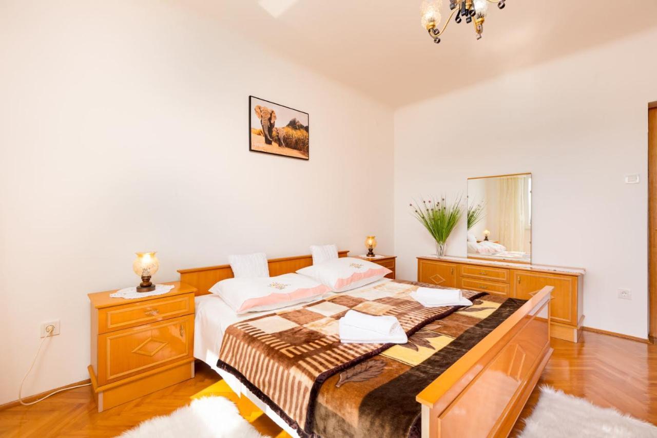 Apartman Tena Punat Exteriér fotografie